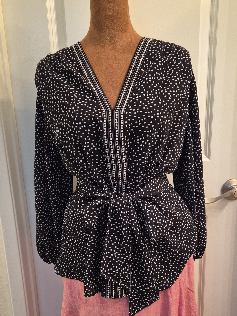 Max Studio Black and White Polka Dot V-Neck Tie-Waist Blouse